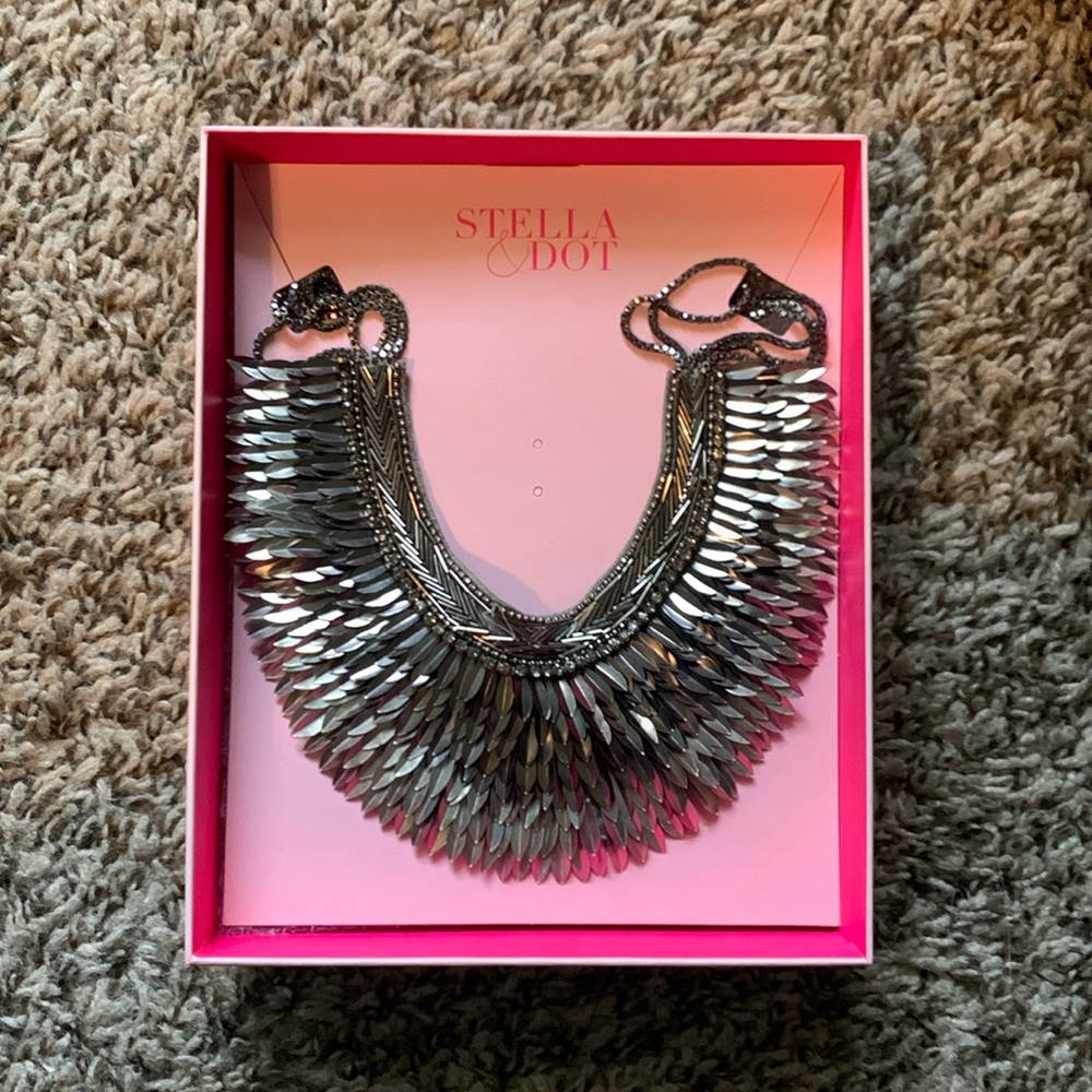 Stella and dot silver Pegasus